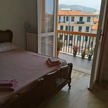 La Casa Di Ri Апартаменты Кьявари
